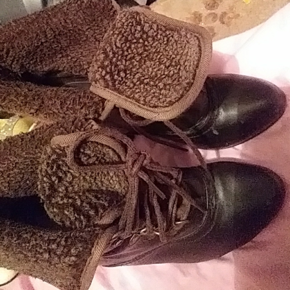 Chloe Boutin Ankle Booties